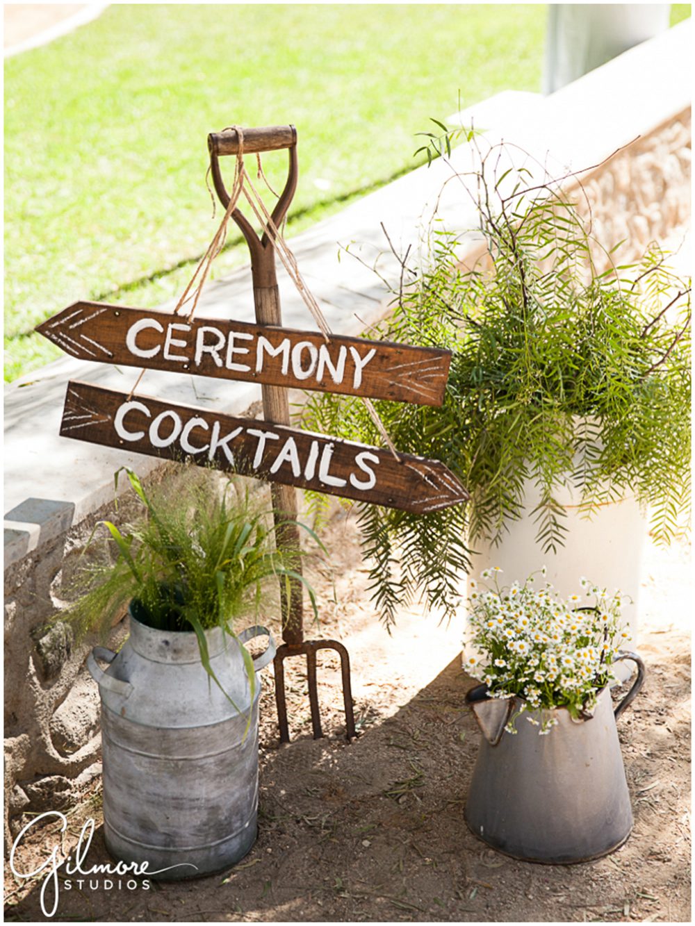 rustic sign, country wedding decor