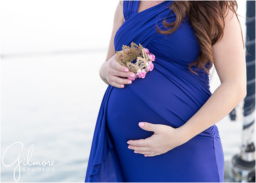 baby bump, blue maternity dress, Newport Harbor, CA