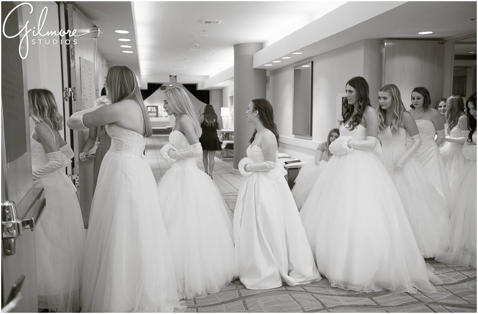Debutante ball photographer, debs line up for their first appearance