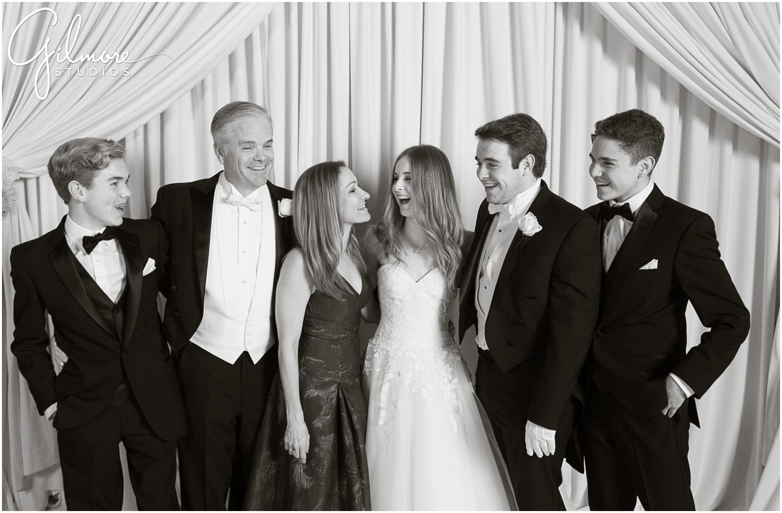candid photo with the family, Debutante ball photographer