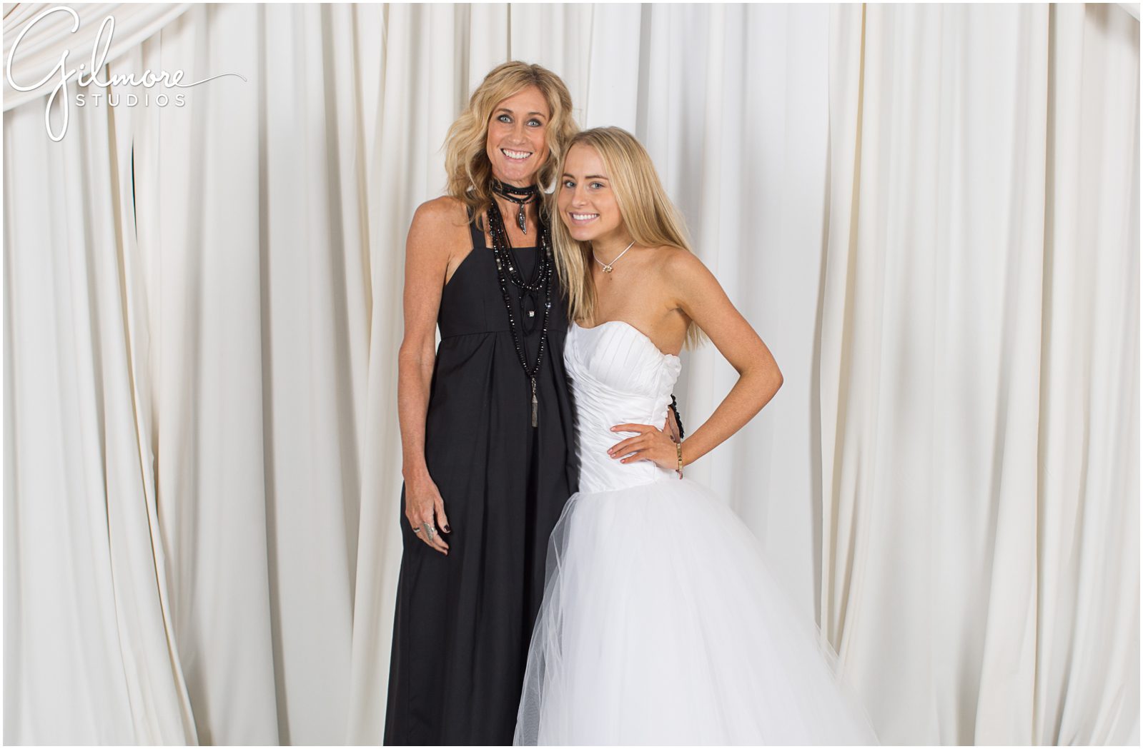 family portrait combo, mother and daughter, NCL, Debutante ball photographer