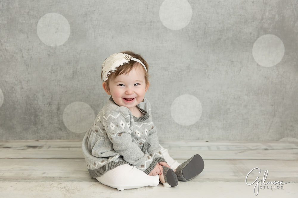 baby's first year photography session