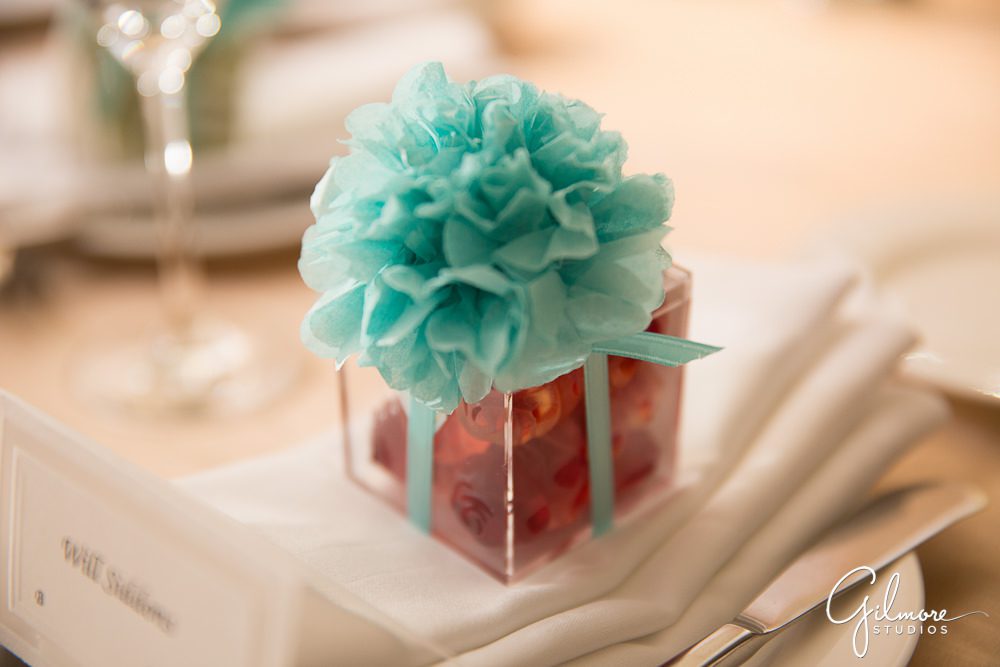 Candy gifts for the guests of the ball