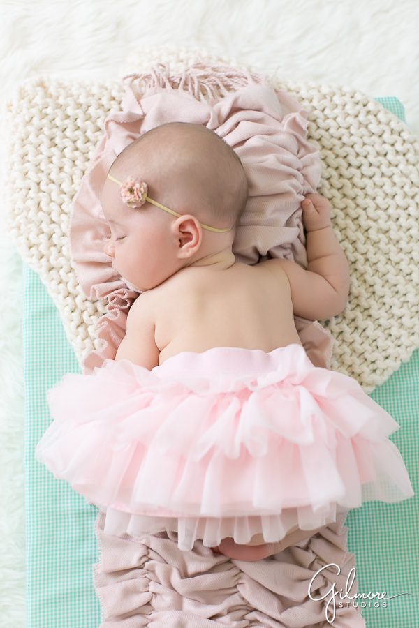 Newport Beach newborn studio, pink tutu, baby girl