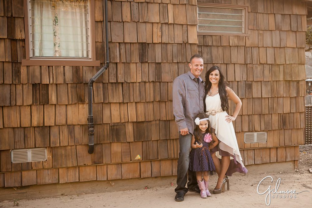 Crystal Cove cottages family photographer
