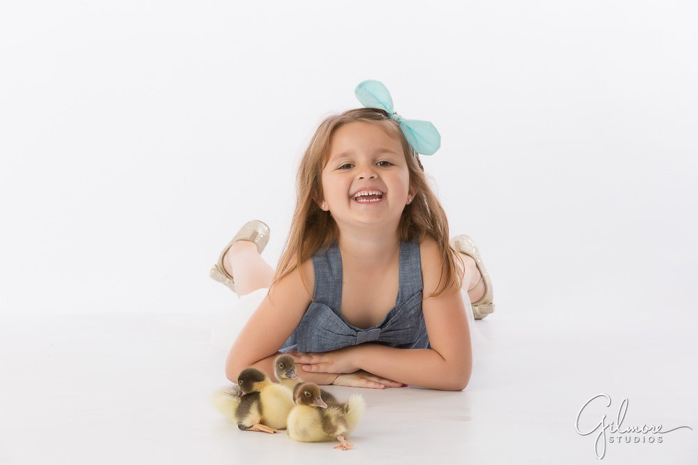 Easter mini session with baby ducklings
