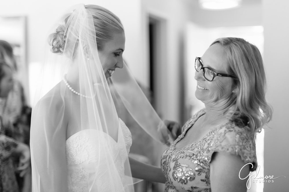 cute moment with bride and her mom