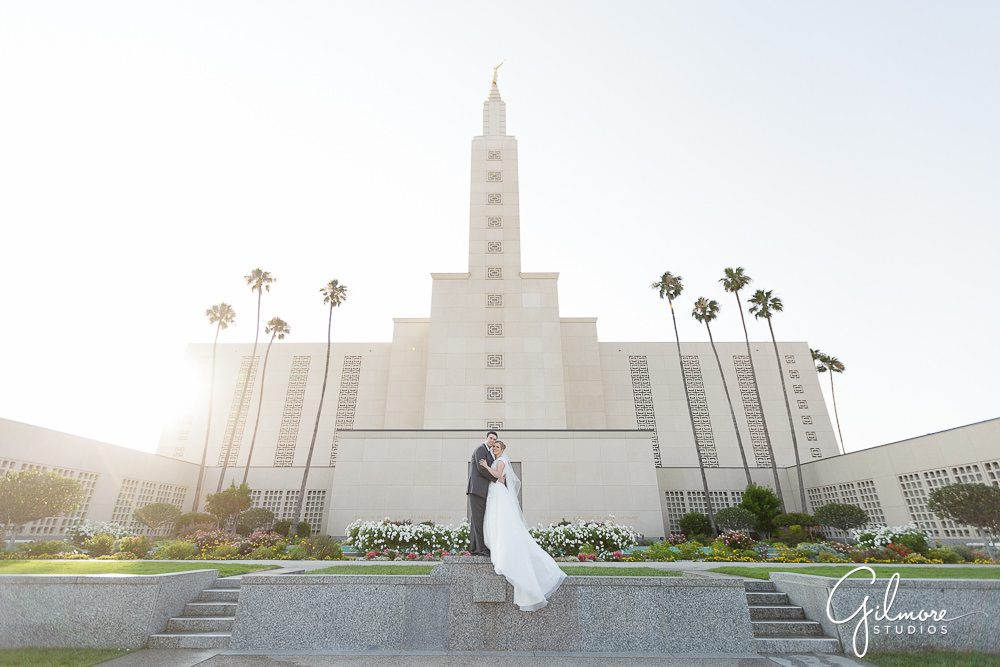 Los Angeles LDS Temple wedding, bride and groom, photo
