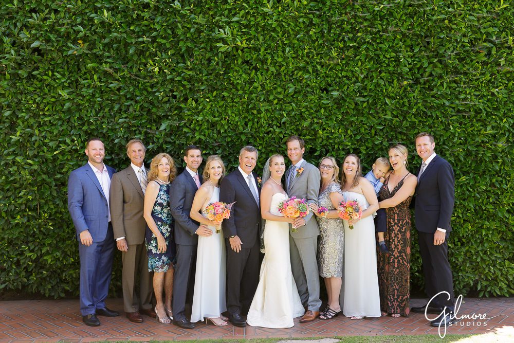 family portrait wedding photographer