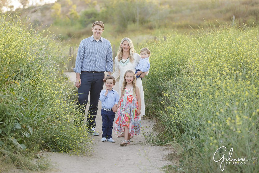 Family Portrait Photography on the trails, Back Bay photographer