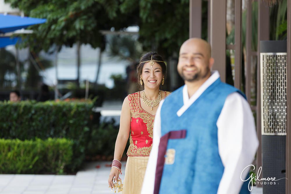 first look photo, Indian wedding, Hindu, Hilton San Diego Bayfront Wedding