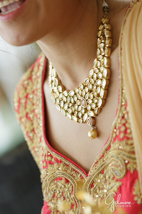 Hindu Indian bridal jewelry, gold, necklace, polki diamonds, jadau, kundan, Hilton San Diego Bayfront Wedding, Korean bride