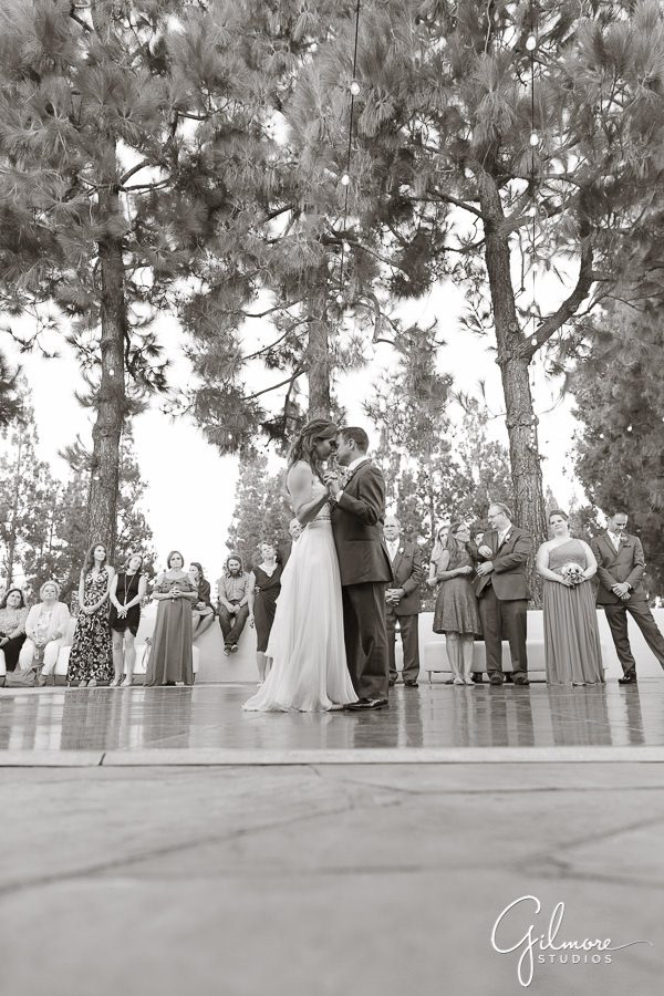 1st dance photography, Turnip Rose Promenade Wedding
