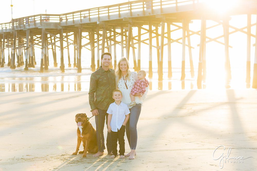 lifestyle Newport Beach Pier Family Portrait photography