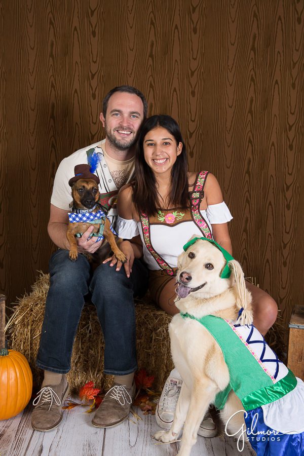 family pet photographer, Dog Costume Ideas, oktoberfest
