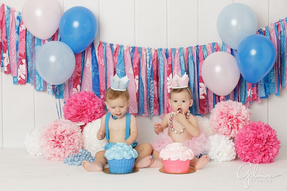 Twins 1st Birthday Cake Smash, boy and girl crowns, outfits, balloons, blue and pink