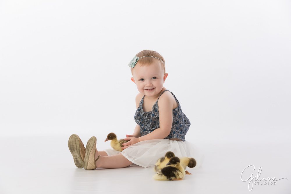 Orange County Mini Sessions, toddler playing with ducklings