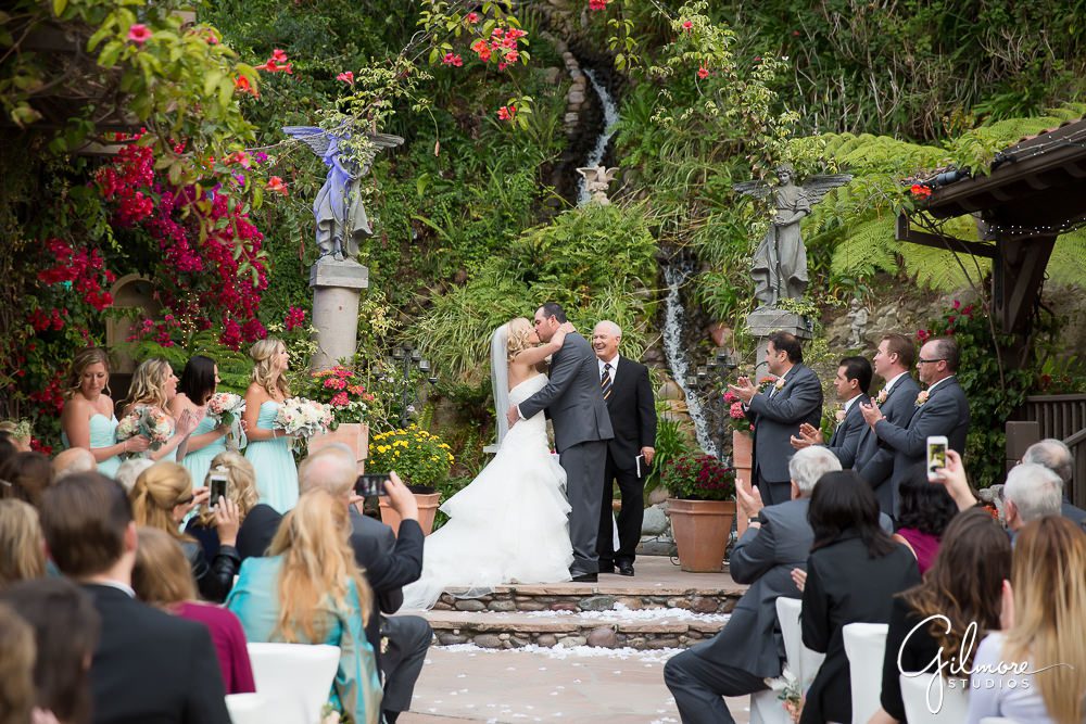 daytime ceremony, Tivoli Too Wedding, garden wedding decor