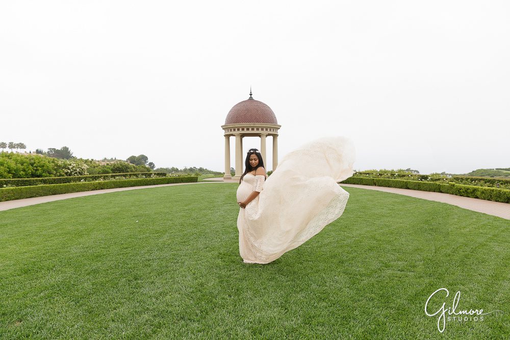 Pelican Hill Resort Photographer, dress, fabric, dress blowing in the wind, maternity, pregnancy, pregnant, gazebo, pelican hill, pelican hill resort, pelican hill maternity session, pelican hill resort maternity session, pelican hill maternity shoot, pelican hill resort maternity shoot