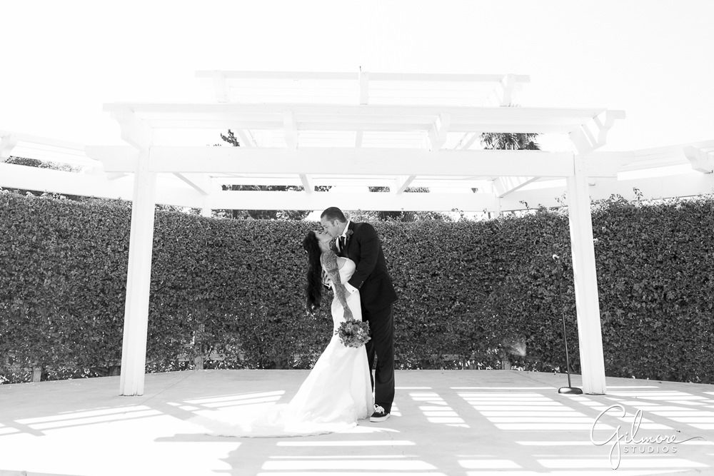 Hyatt Regency Newport Beach, bride, groom, kiss, wedding, photogrpaher, inspiration, black and white photo