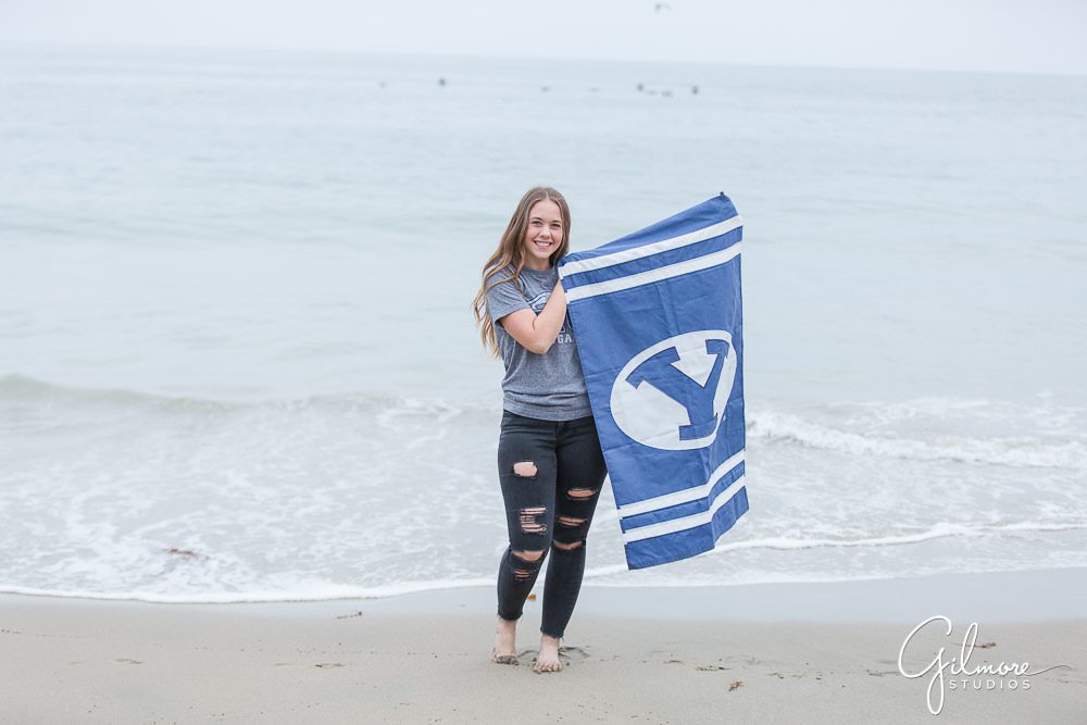 brigham young university, flag, waves, tide, ocean, laguna beach, senior portrait session, orange county, photo shoot