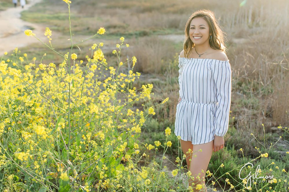 Senior Portrait Photography, newport beach back bay session, photographer, orange county, outfit, lifestyle, hiking trail