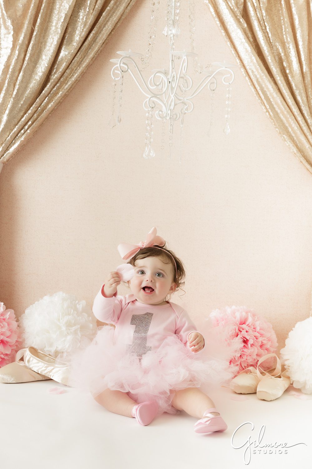 Ballerina Cake Smash Session, one year old baby girl, portrait shoot, props, drapes, tutu, outfit, pink, white, skirt, headband, bow, background