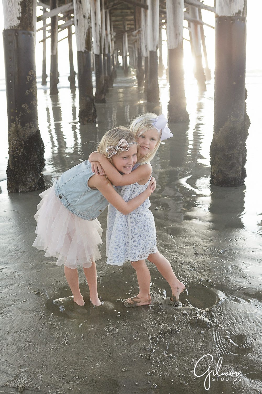 little sister, Newport Beach Family Vacation, children's photographer, Newport Beach Pier