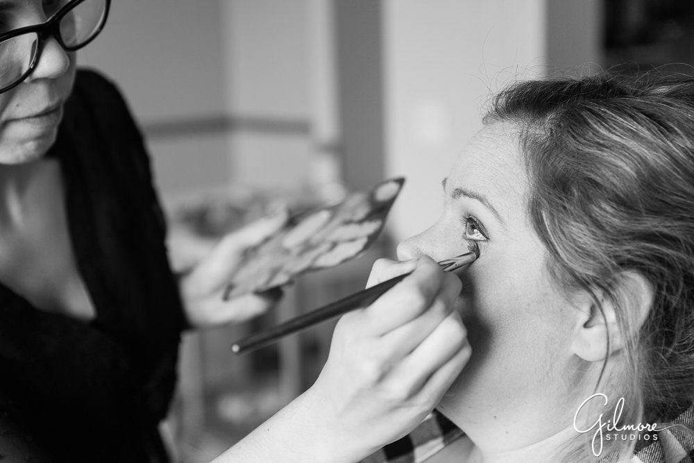 Grand Belle Wedding photography, Holly, Michigan, makeup, bride, getting ready