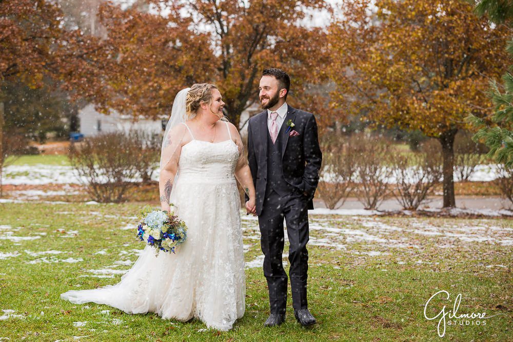 Grand Belle Wedding photography, Holly, Michigan, first look, bride, groom