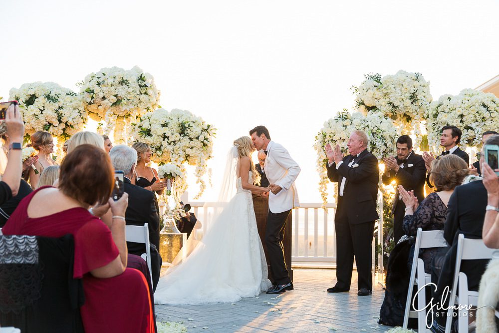 wedding kiss, Ceremony, Shutters on the Beach Wedding, luxury weddings, Santa Monica, bride and groom