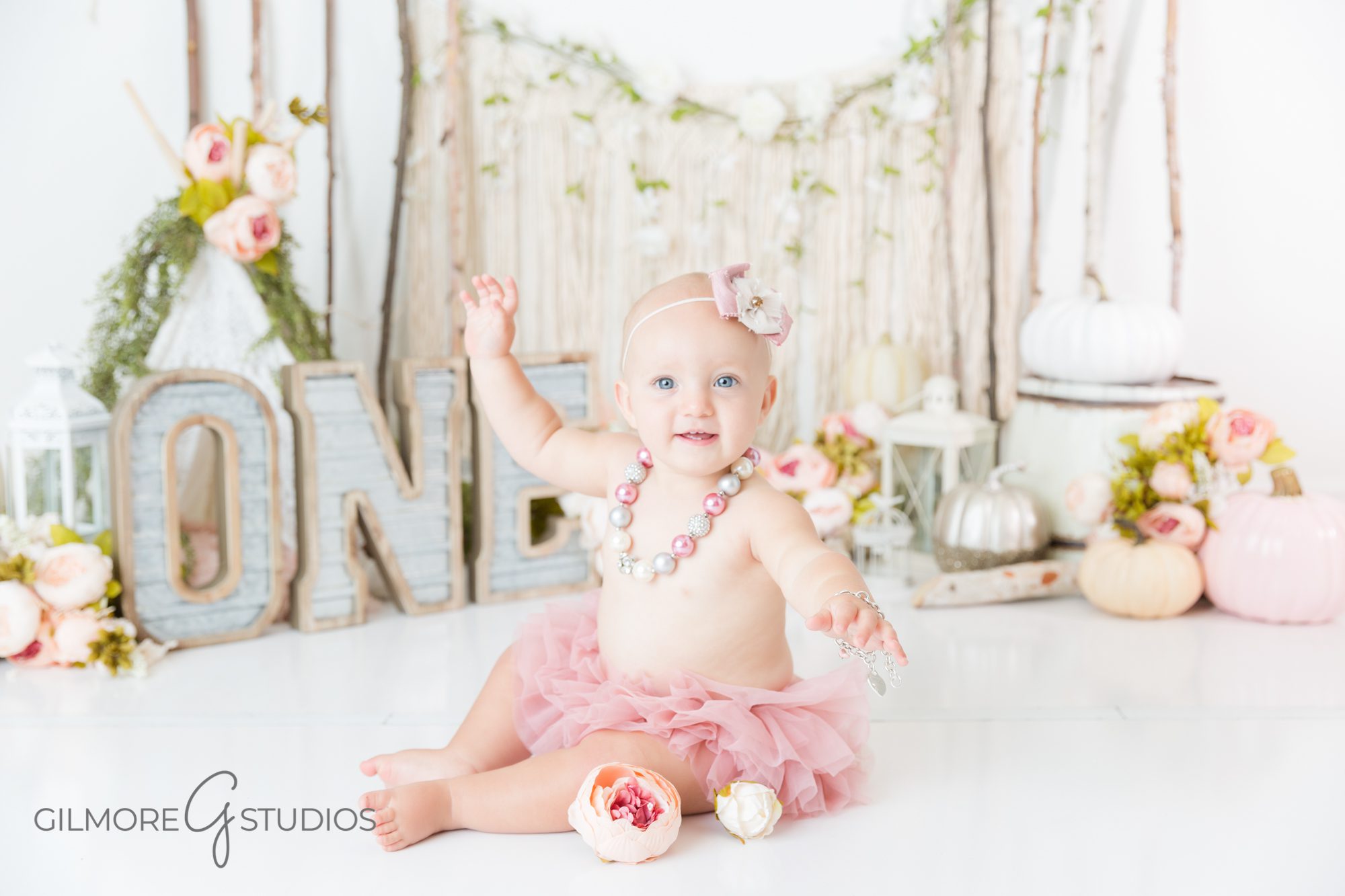 Pumpkin Boho Cake Smash - Girl's 1st Birthday - Gilmore Studios ...