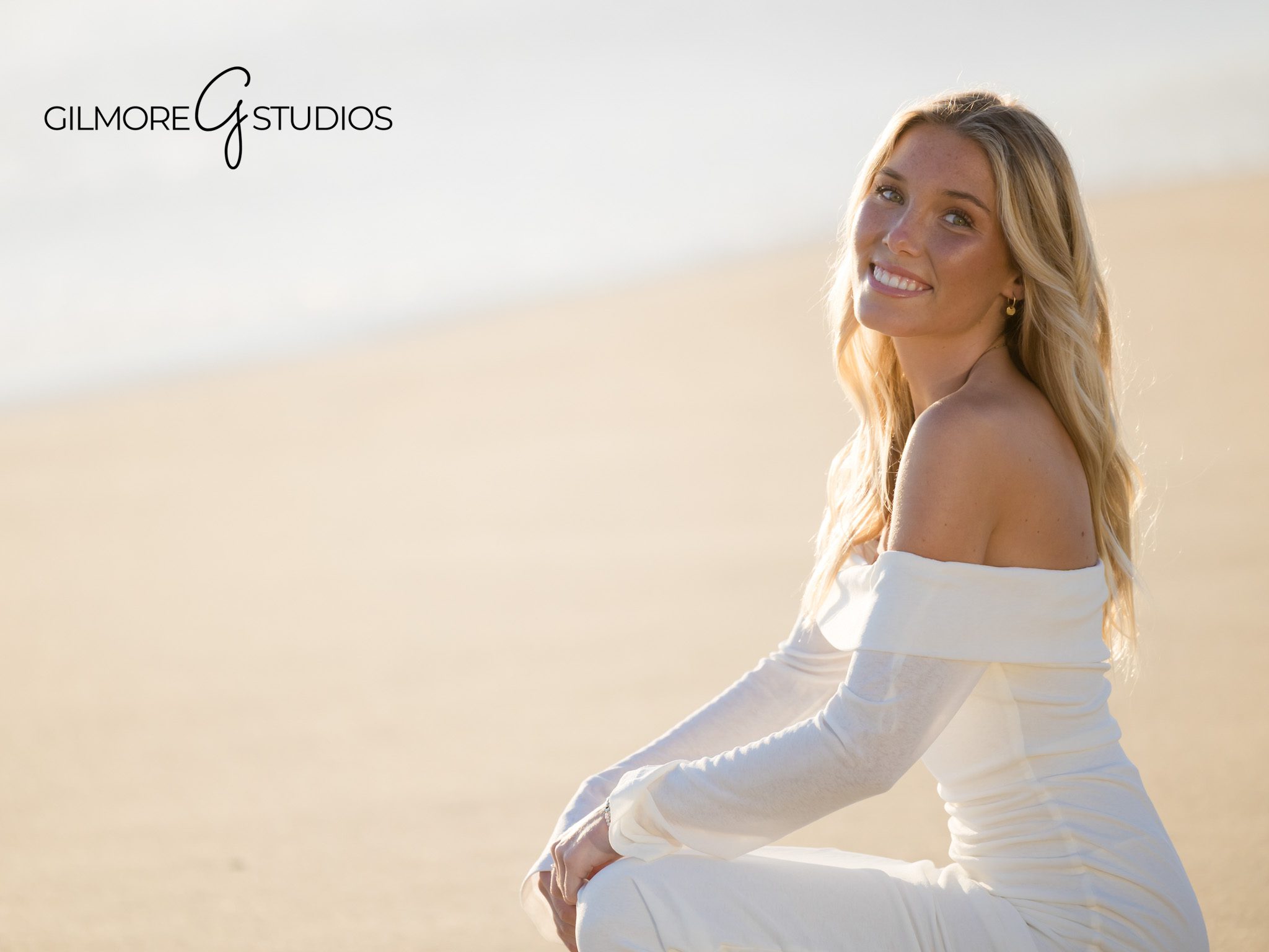 Laguna Beach, sunset, senior photoshoot, model, posing, rocky coastline