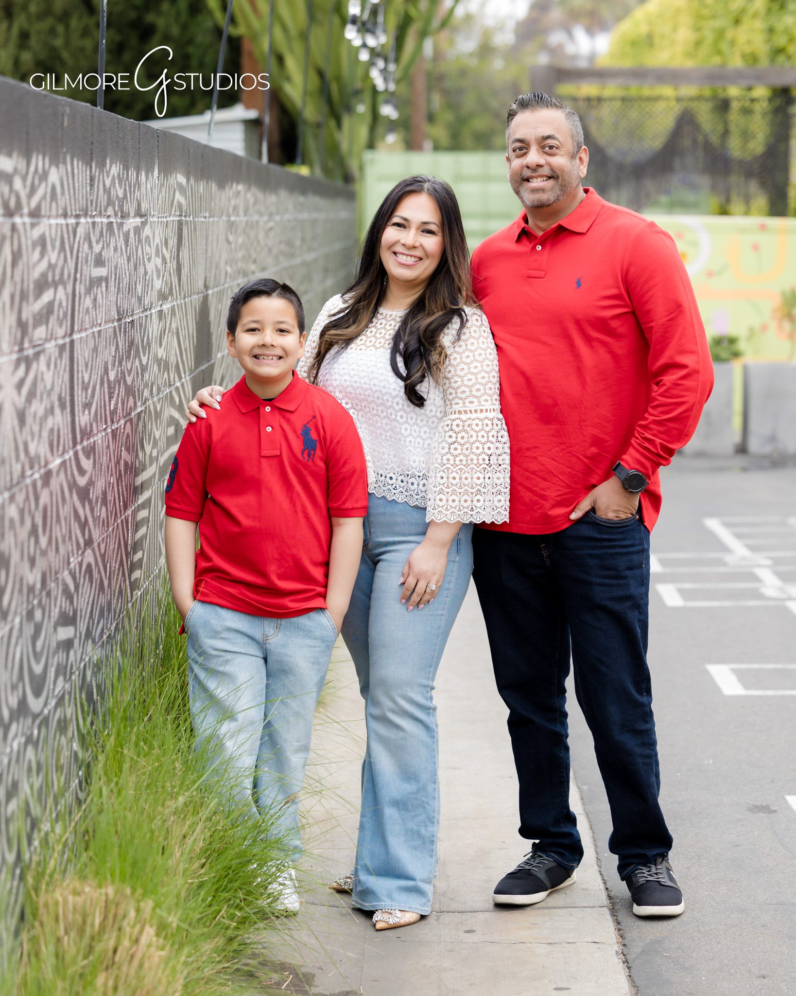 Creative Urban Family Photos - Costa Mesa Streets