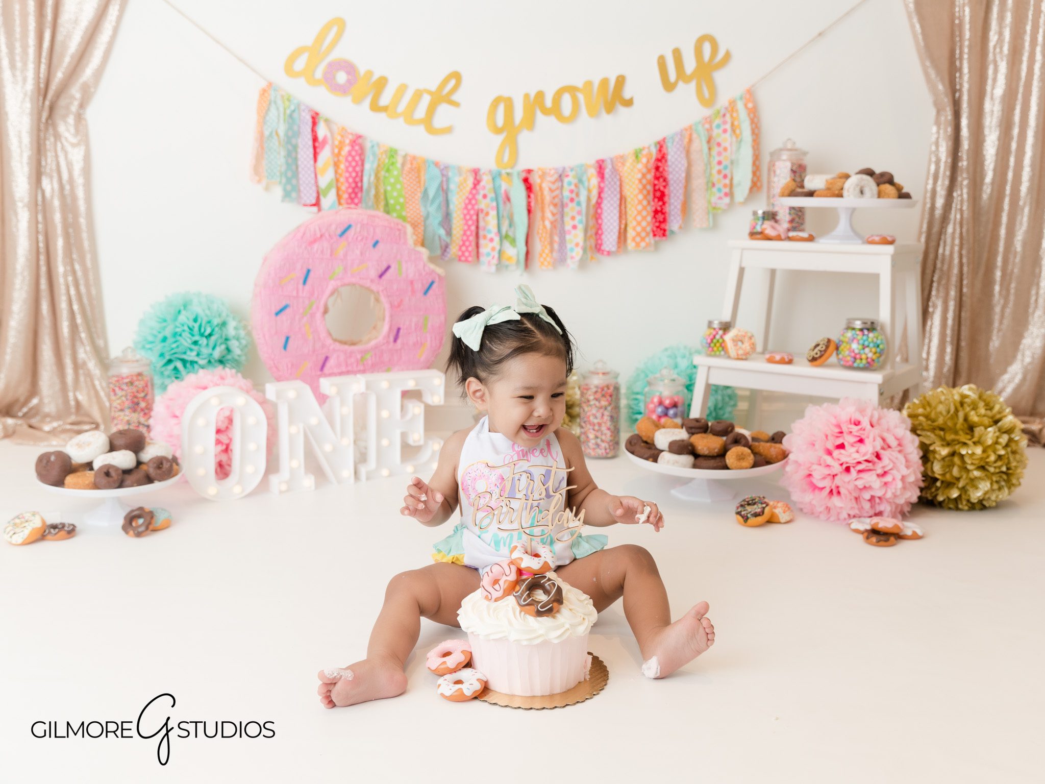 Baby Smiling – Donut Smash Session – Corona Del Mar