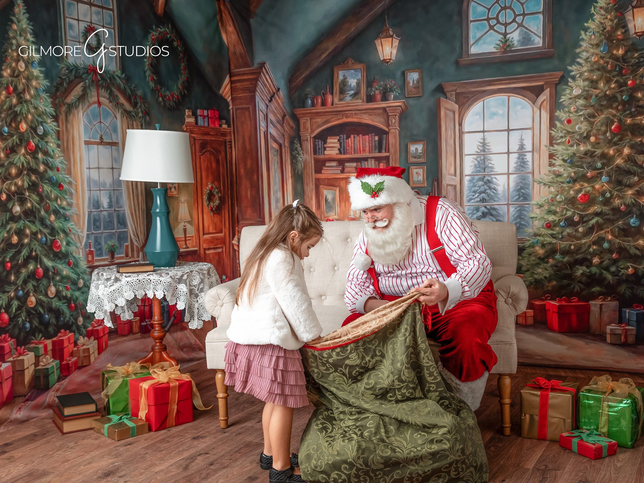 Booking Santa Minis - Successful Photography - Gilmore Studios
