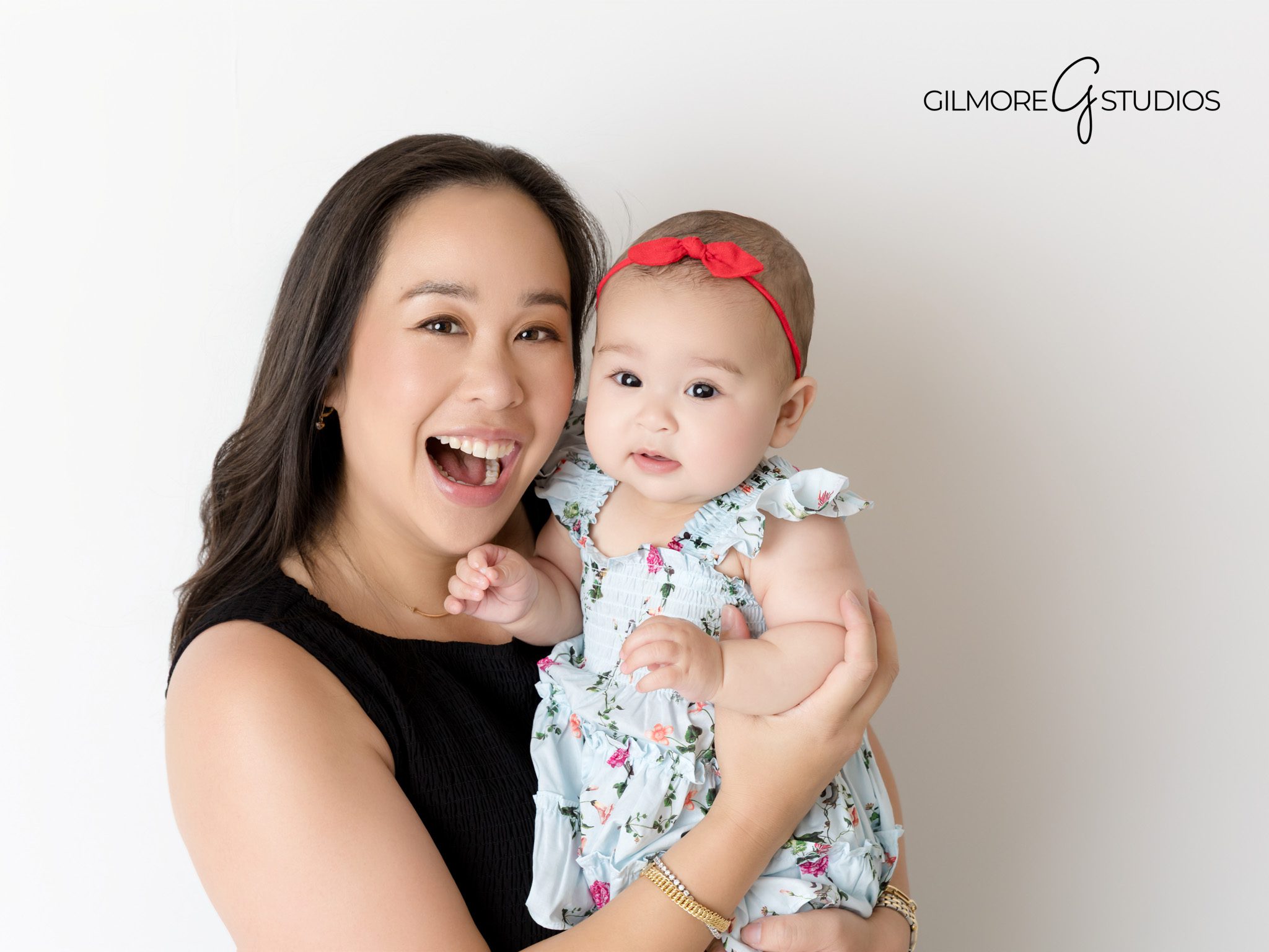 Smiling Mom and Kid - Mother's Day Session - Newport Beach