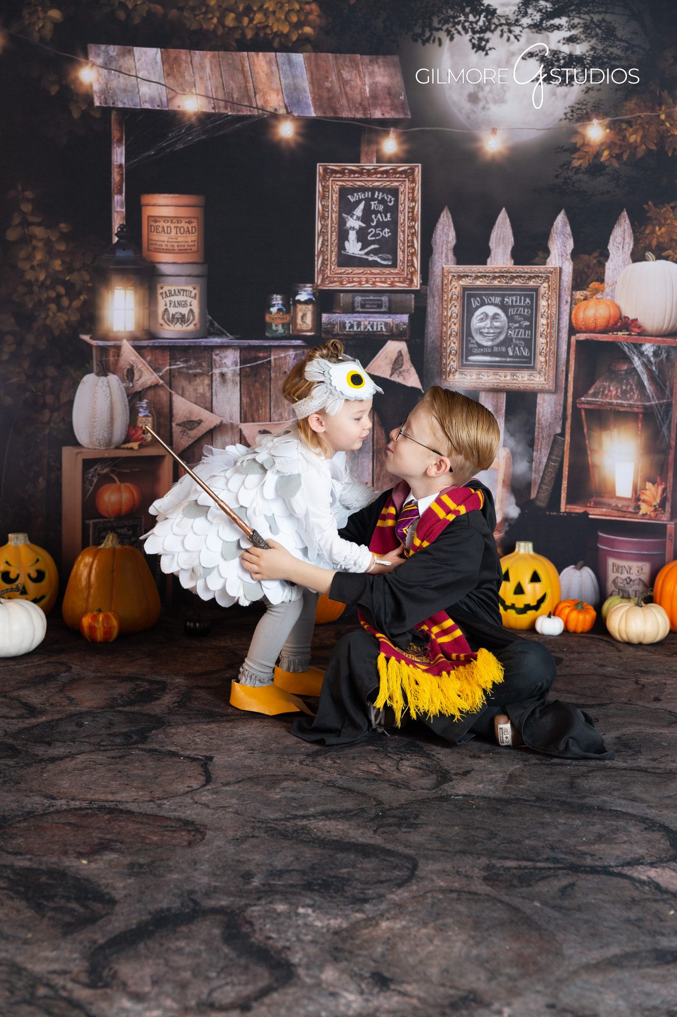 Magic-themed backdrop – Halloween child photography – potion scene