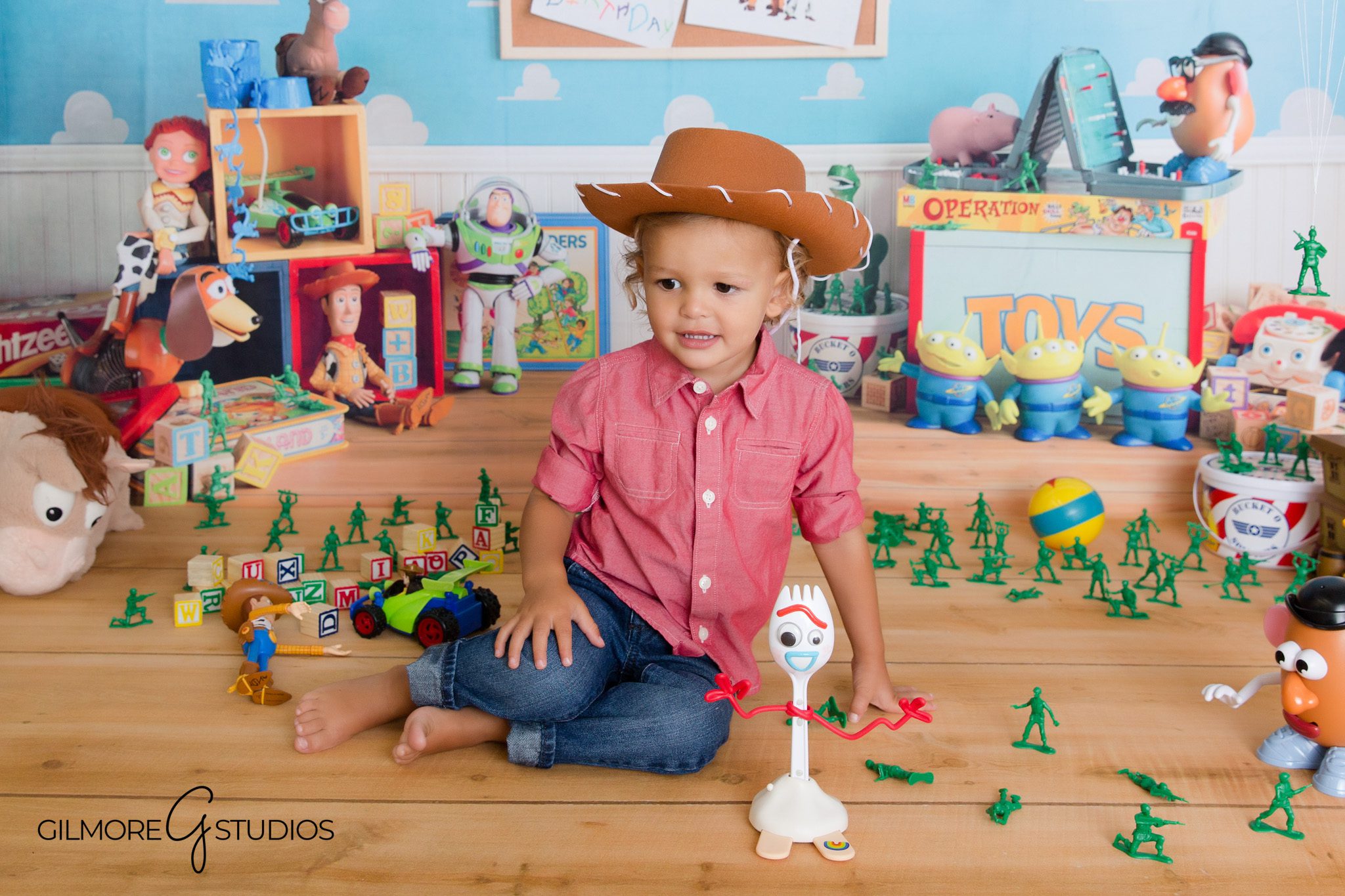 Toy Story portrait session – child dressed as Woody – Costa Mesa studio
