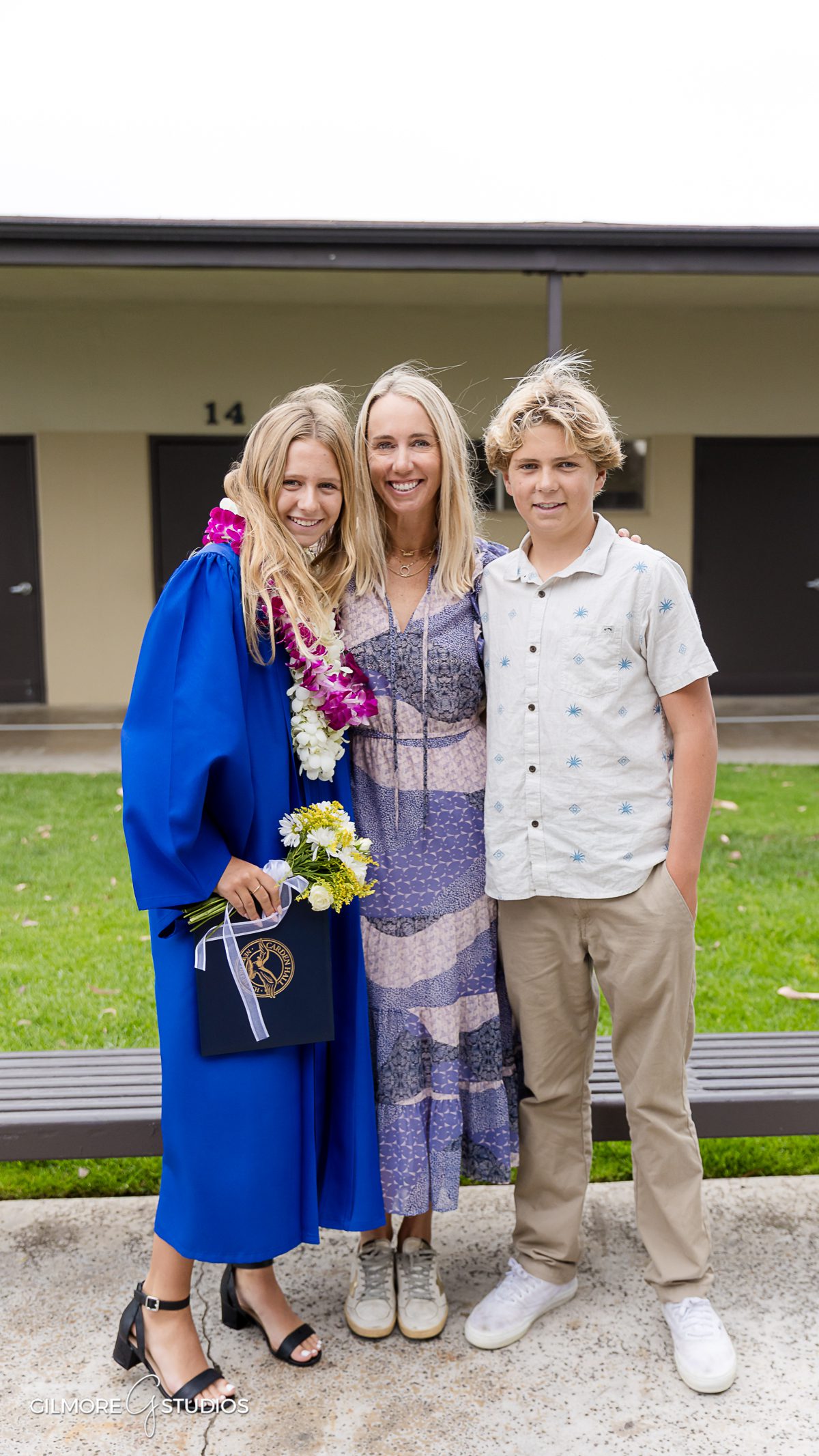 Graduate-Emotional-Moment-Carden-Hall