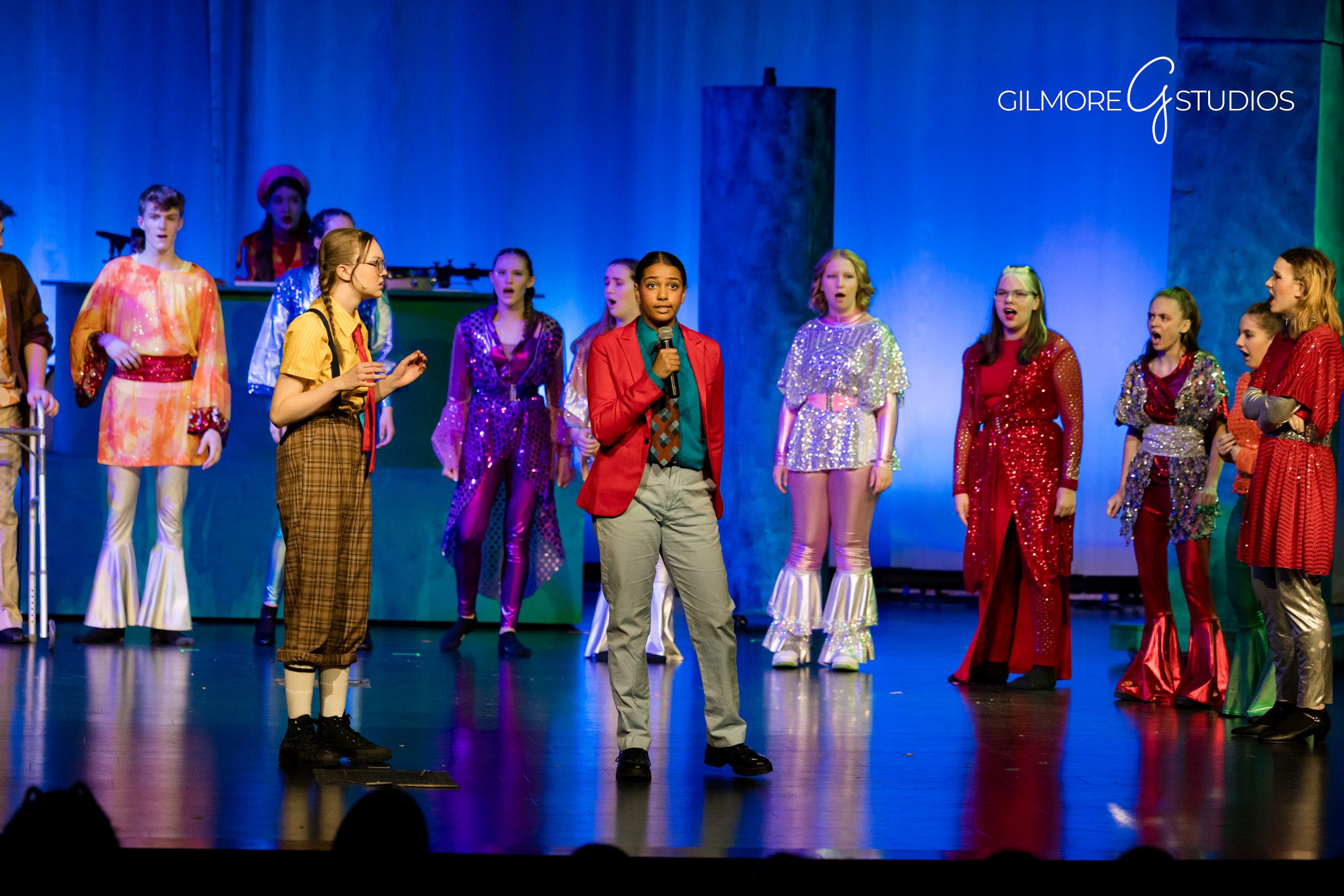 Cast-Group-Photo-Spongebob-Musical-Stage