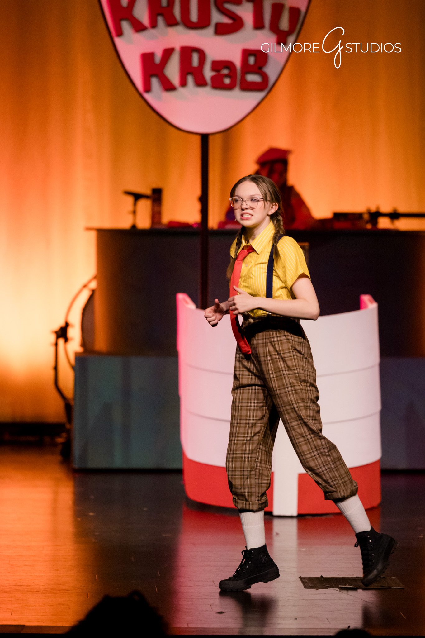 School-Musical-Cast-Singing-Spongebob