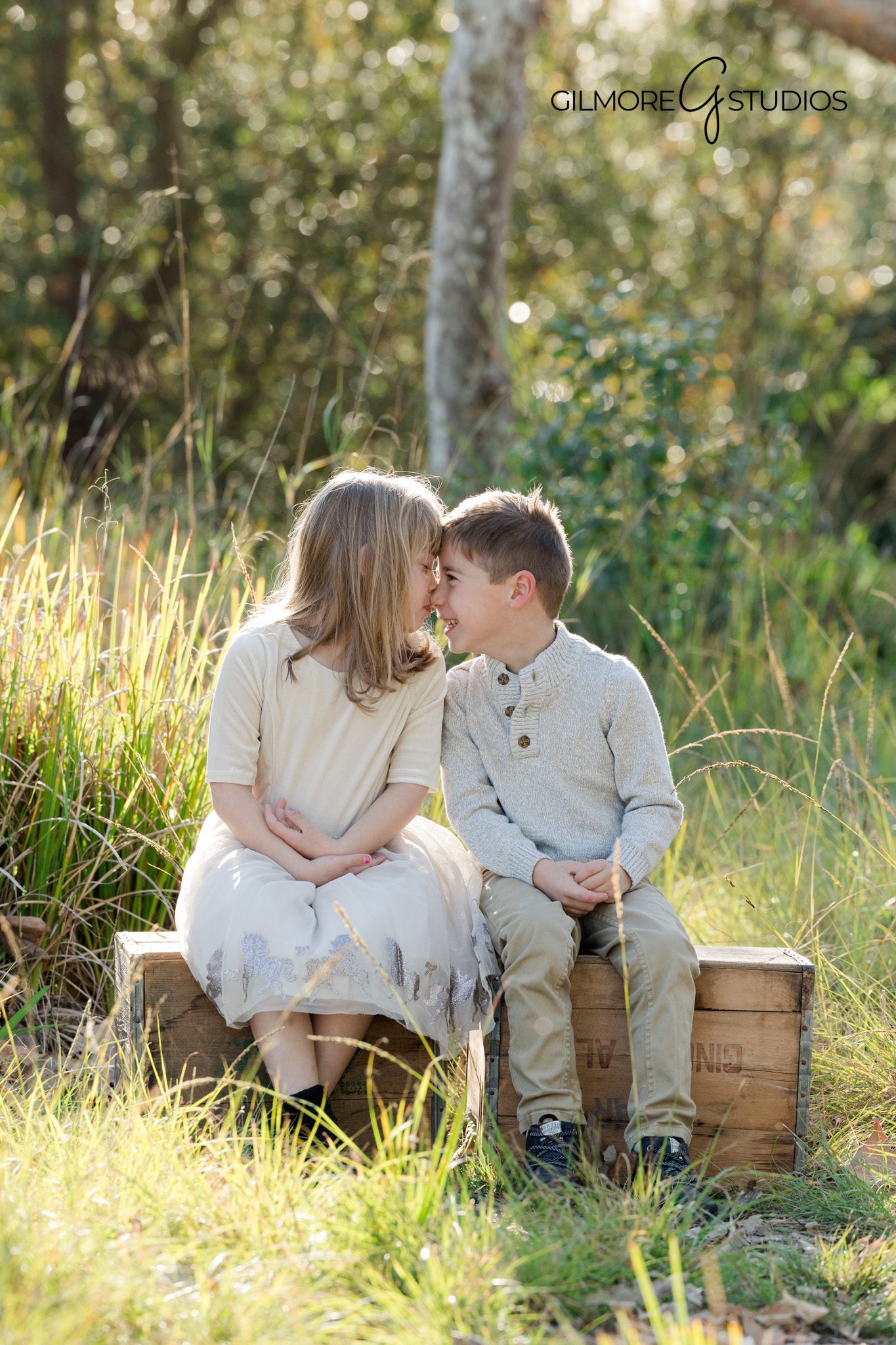 Bulleri-Twins-Canyon-Park-Family-Photo