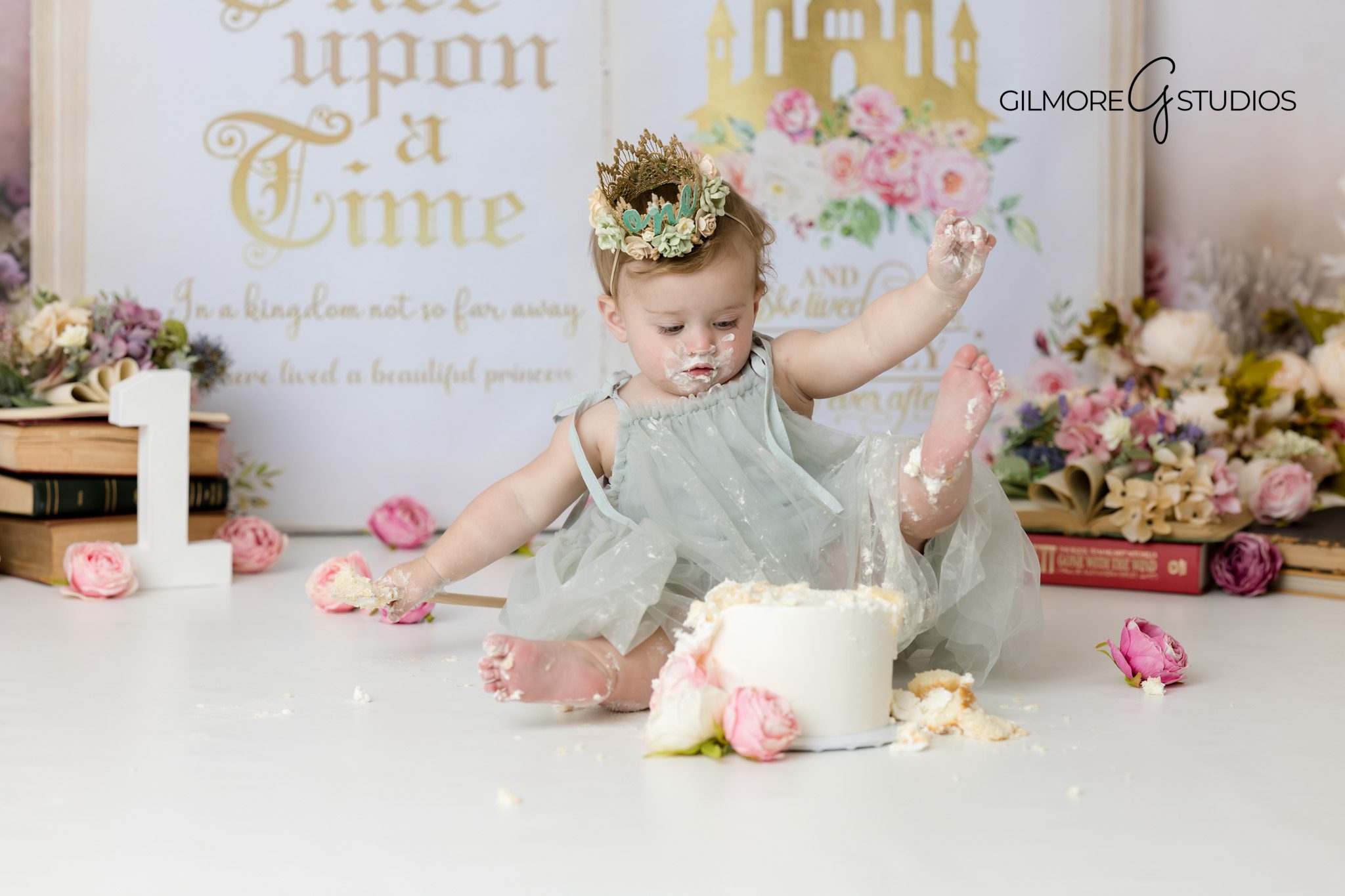 First-Birthday-Girl-Smash-Cake-Frosting