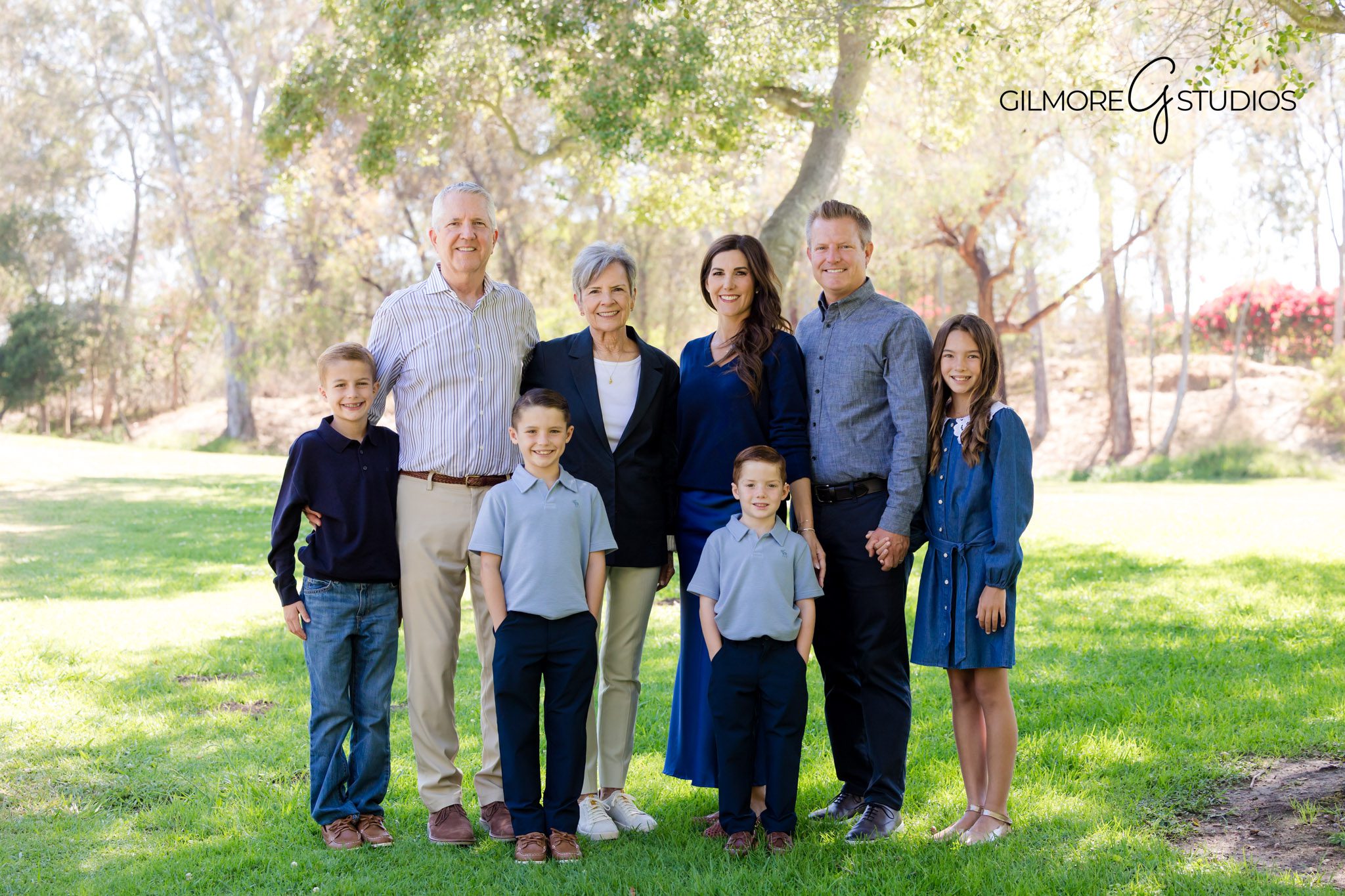 father-holding-child-in-newport-park