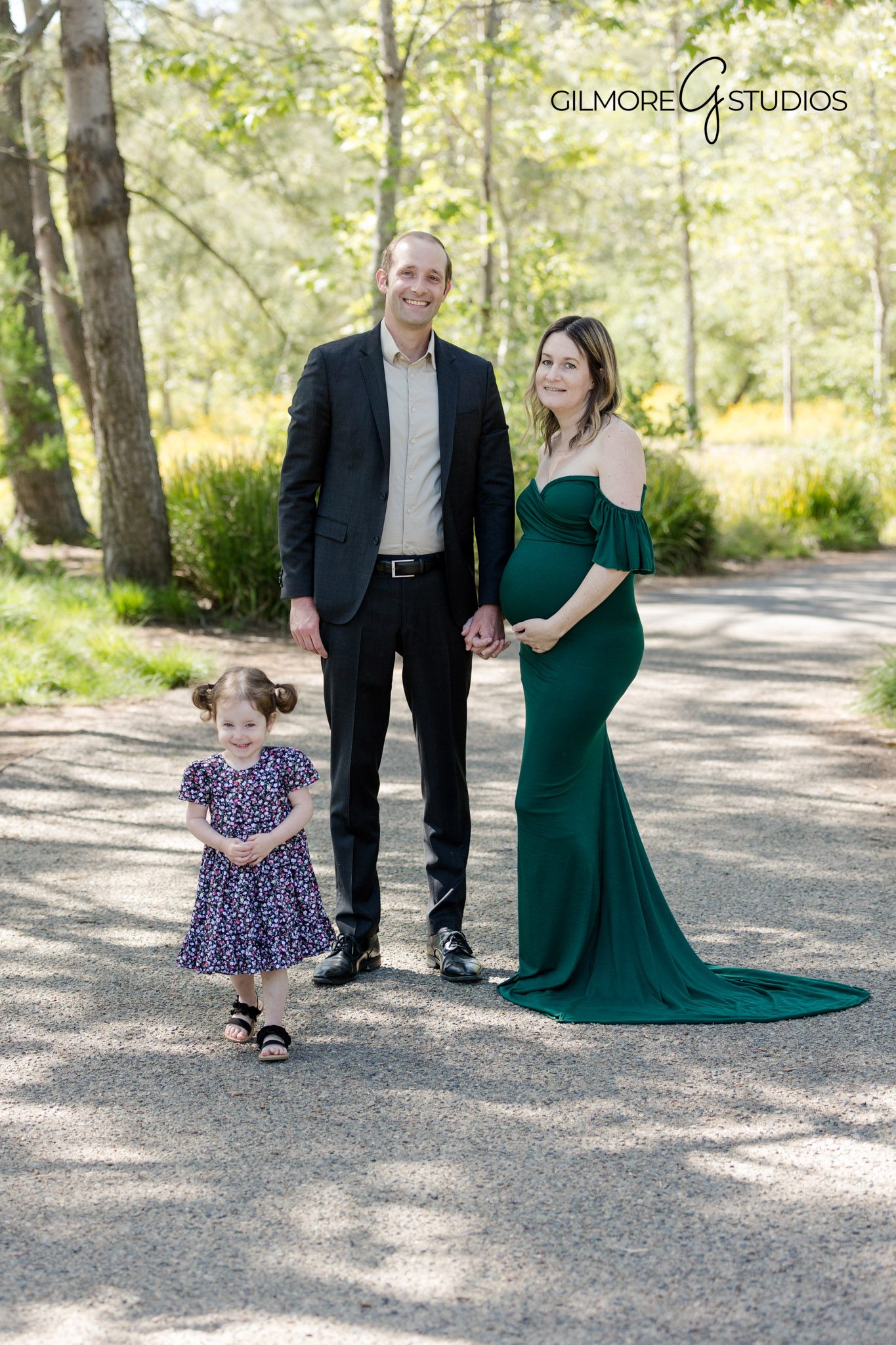 Outdoor maternity photographer Gilbert AZ Canyon Park desert session, Gilbert Arizona maternity photos Canyon Park pregnancy portraits outdoor