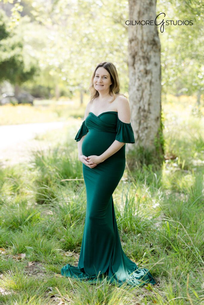 Gilbert AZ maternity session outdoor Canyon Park pregnancy photography, Canyon Park maternity portraits Gilbert Arizona golden desert light photos