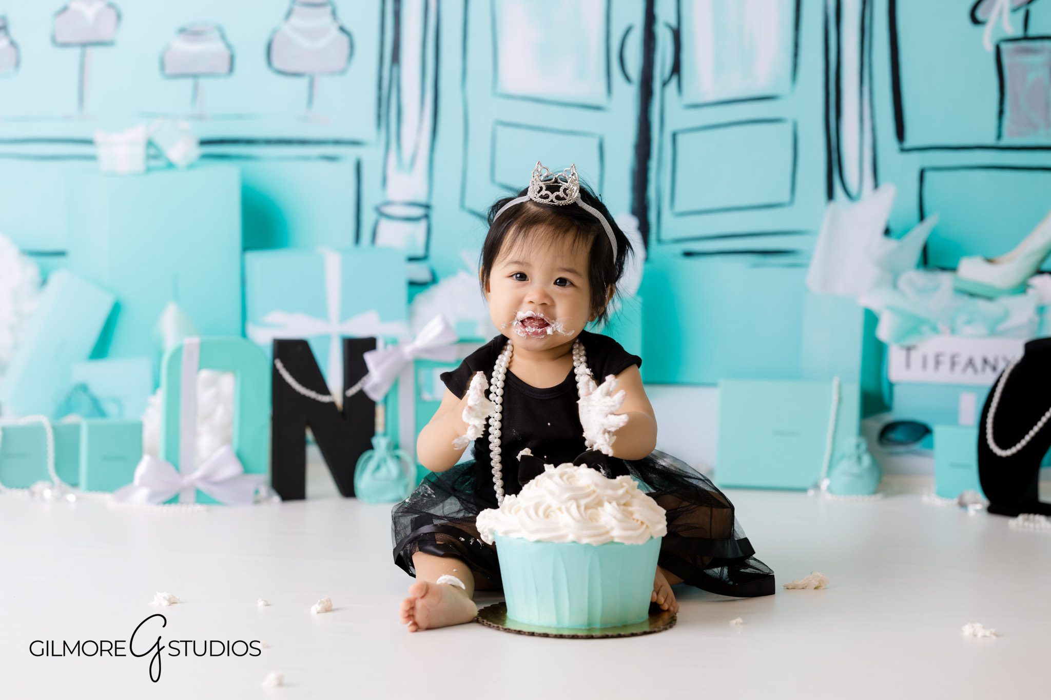 elegant Tiffany blue cake smash photography, baby girl birthday photographer in Mission Viejo
