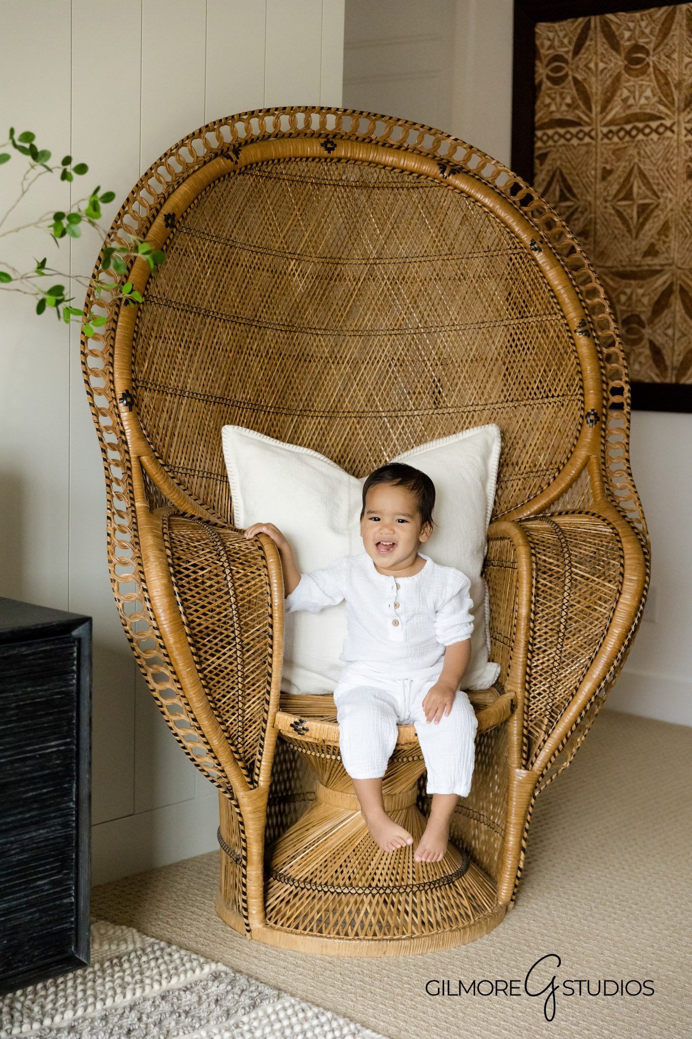 In-home family portrait photographer Gilbert AZ cozy living room session, Natural light in-home family photography Gilbert Arizona portraits