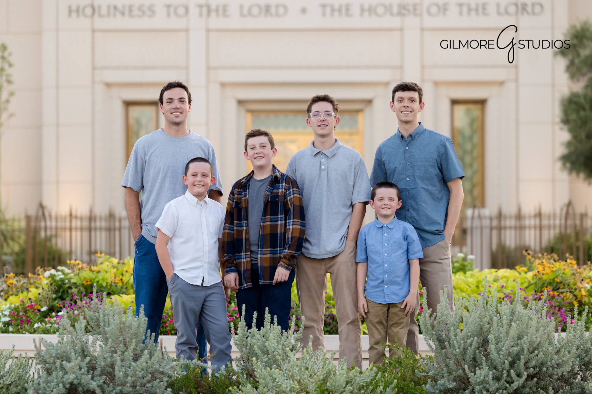 LDS Temple family photographer Gilbert AZ portraits outdoors, Gilbert LDS Temple family photography session with Arizona family